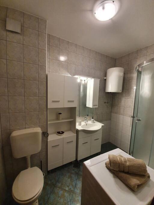 Apartment With Sea View Baska Voda Exterior photo