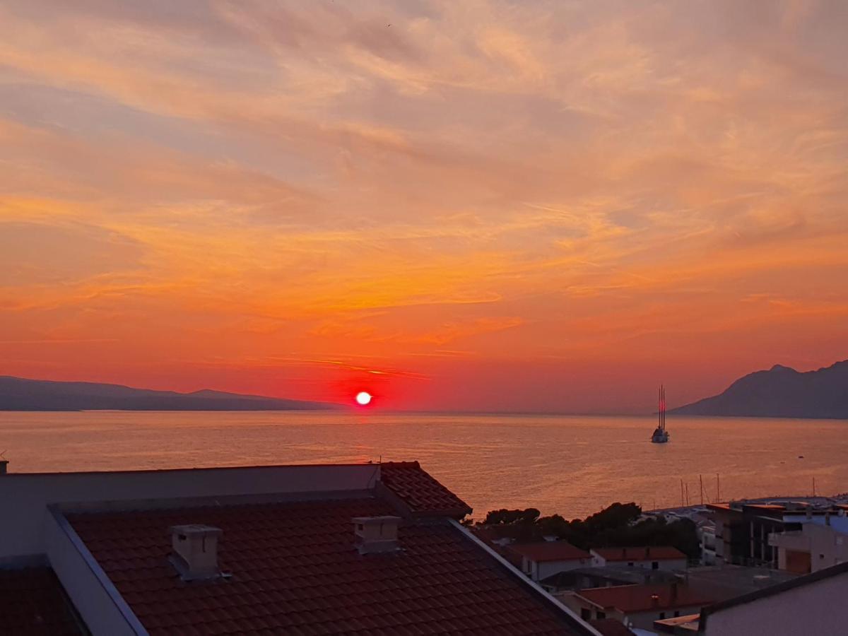 Apartment With Sea View Baska Voda Exterior photo