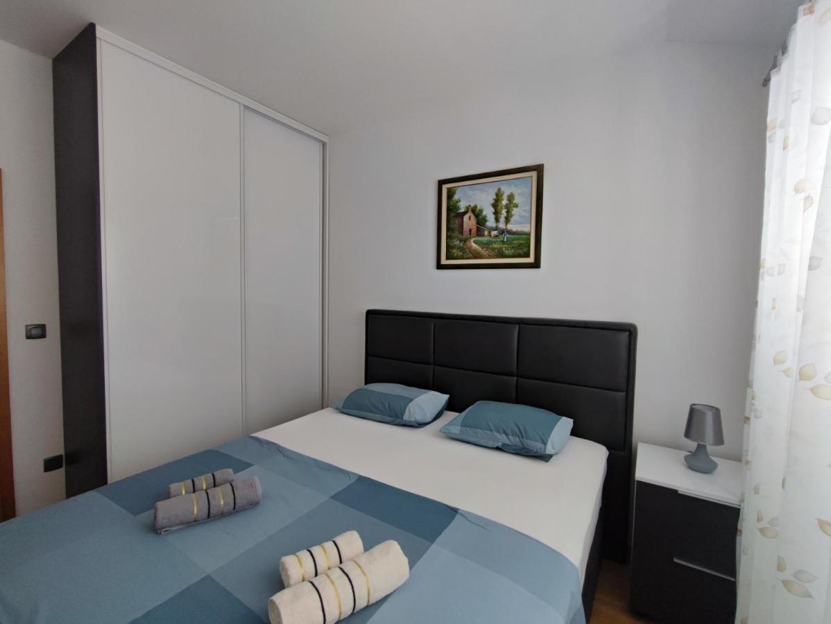 Apartment With Sea View Baska Voda Exterior photo